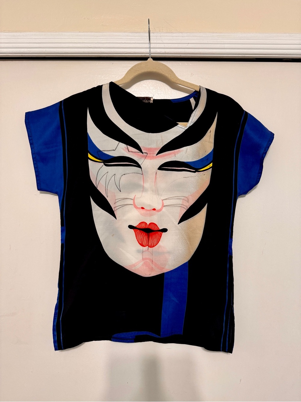 70s 80s Vintage Ossi Originals Top Graphic Face Print Samurai